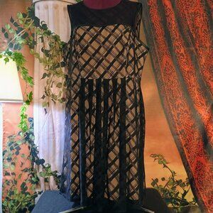 EUC: Adrianna Papell Sze 22W Black Sheath Formal Dress